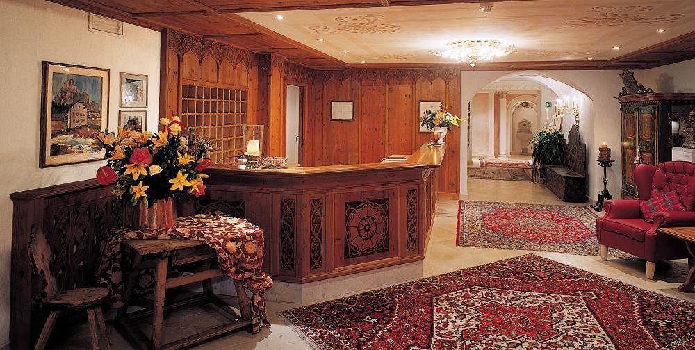Hotel Sassongher Corvara In Badia Interiør bilde