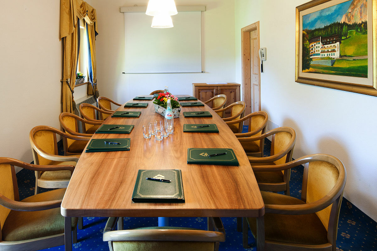 Hotel Sassongher Corvara In Badia Eksteriør bilde